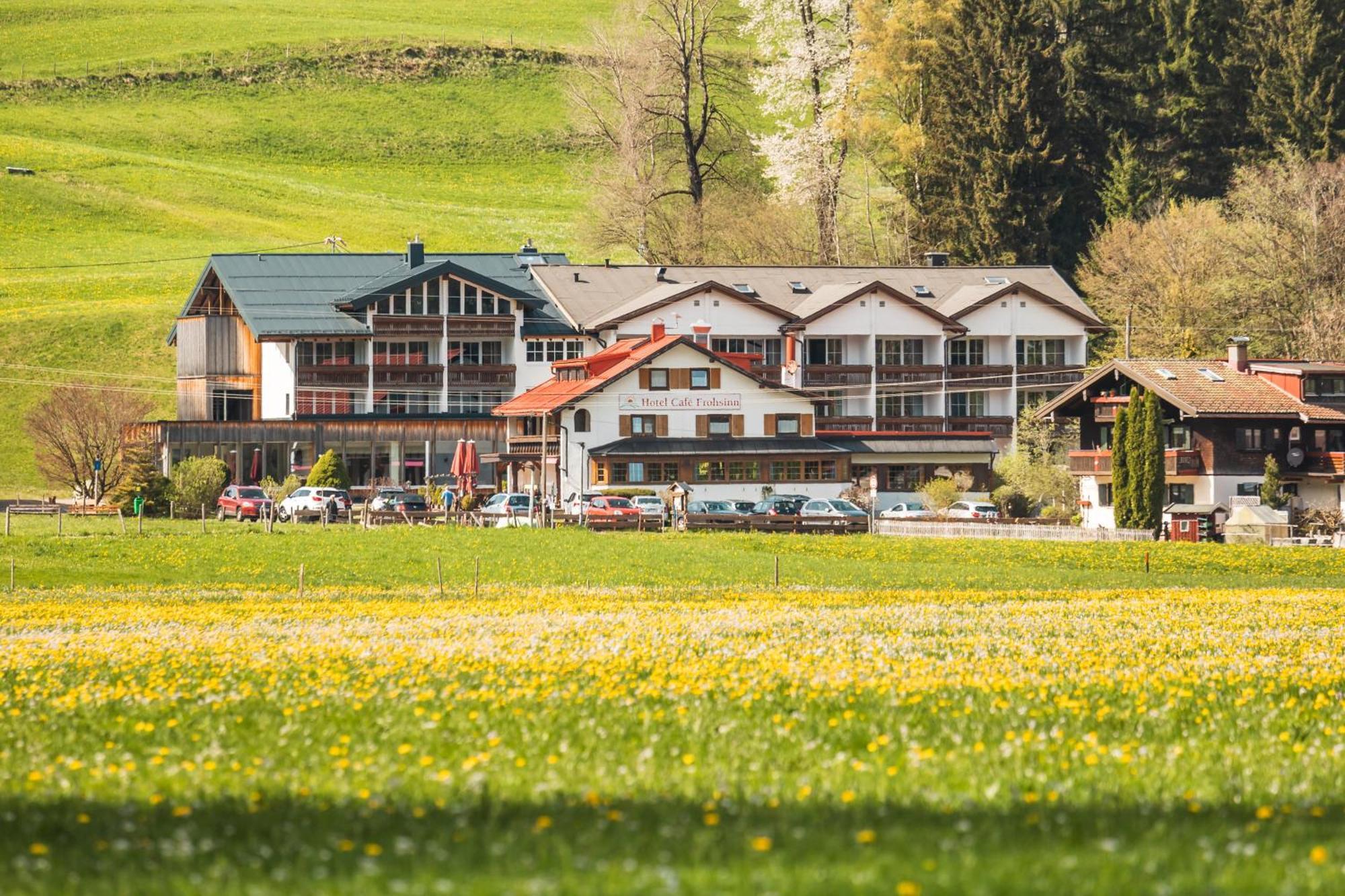 Wohlfuehlhotel Frohsinn Fischen im Allgaeu Exterior photo